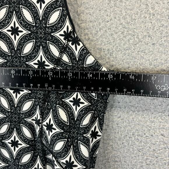 Title Nine Dress Medium Gorpcore Activewear Racerback Built in Bra Strappy Tank - Picture 8 of 11